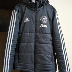 adidas　コート　