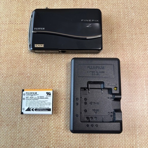 美品!!【動作確認済み】FUJIFILM デジタルカメラ FinePix 美品!!【動作確認済み】FUJIFILM デジタルカメラ FinePix