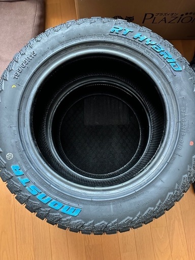 新品 ブロックタイヤ ホワイトレター