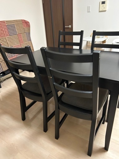 (決まりました) IKEA ダイニングテーブルセット