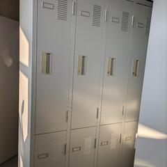 ロッカー　残り３台の画像