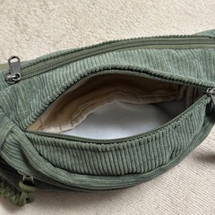 ショルダーバッグの画像