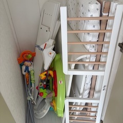 IKEA MYLLRA/ミルラ ベビーベッド 引き出し付き木製 (まつ
