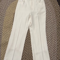 センタープレスフレアスラックス