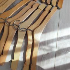 木製ハンガー　まとめ売り　セットの画像