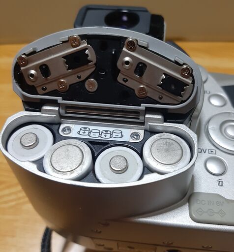 ミノルタデジタルカメラ　DIMAGE 7 i
