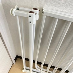 【決まりました】日本育児ベビーゲイト2つセットの画像