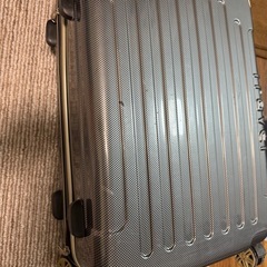 引取可 スーツケースの画像