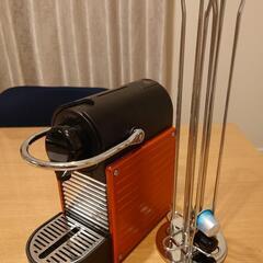 【ネスプレッソ】カプセル式コーヒーメーカー　ピクシー　カプセルラ...
