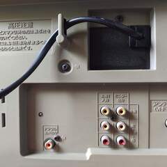 【無料／ジャンク品】テレビデオ／VHS/DVD/TV3in1／シャープVT-21DV10／アナログブラウン管／リモコン欠品の画像