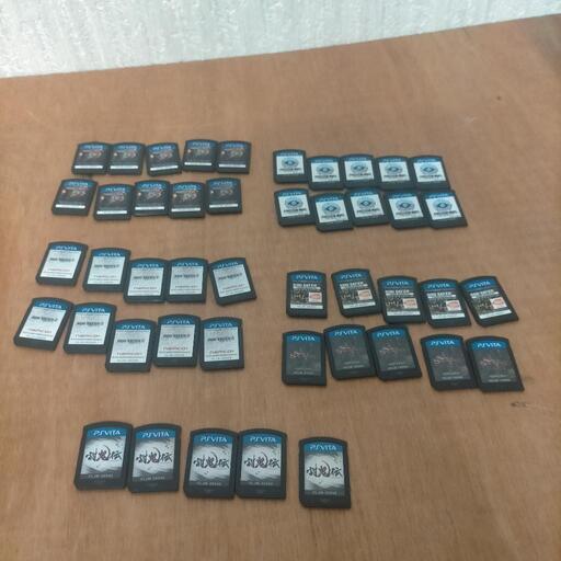 V-426 PSVITA ゲームソフト 45点セット ジャンク扱い (ふぉる V-426 PSVITA ゲームソフト 45点セット ジャンク扱い (ふぉる