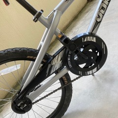 【商談中】20インチ　海外製自転車 の画像