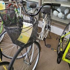 J9213　シティサイクル　CLOVE　シルバー　26インチ　ダ...