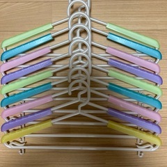 パステルカラー　ハンガー(9個)