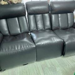 【訳あり】ニトリ　電動リクライニングソファ