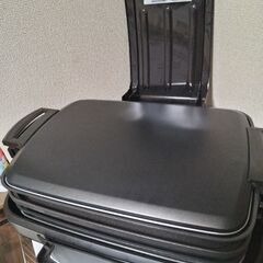 美品2019年製、象印ホットプレートEA-GW30