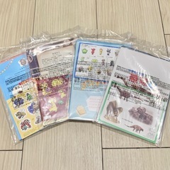 【新品未開封】マクドナルド ハッピーセット ずかん・えほん 4冊セットの画像