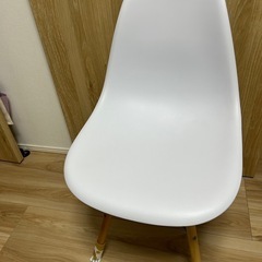 イームズチェア　ホワイト　美品の画像