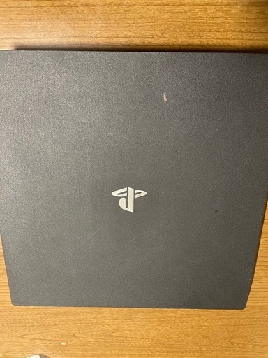 PS4 PRO 1TB CUH-7200B