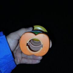 カールおじさん貯金箱の画像