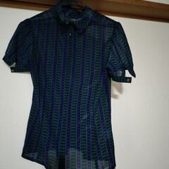 Sサイズの夏用ブラウスの画像