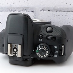 スマホ転送！Canon EOS kiss X7●S数少●Wズームレンズ●バック付  1ヶ月動作補償あり！ 安心のゆうパック代引き発送！ 送料、代引き手数料無料！の画像