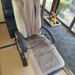 サンヨー　マッサージ機チェア