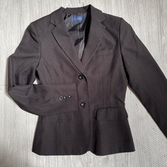 スーツ3点セットの画像