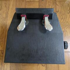 ピアノ補助台ペダルの画像