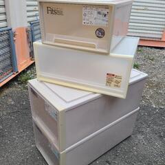 衣装ケース