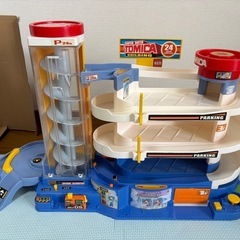 トミカ　スーパーオート　トミカビル