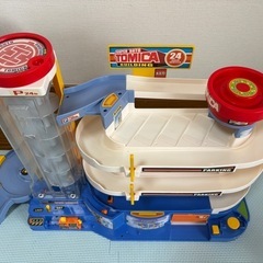トミカ　スーパーオート　トミカビルの画像