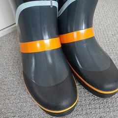 新品同様　スパイク付き長靴の画像