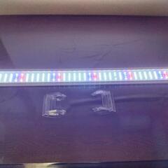 ９０センチ水槽用LED照明の画像