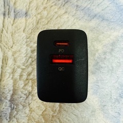 IIano(エルラノ) 30W 急速充電器の画像