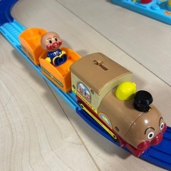 アンパンマン列車の画像
