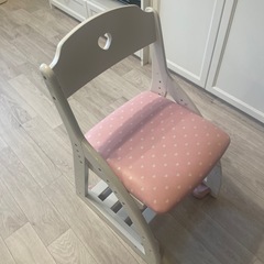 子供用のイス