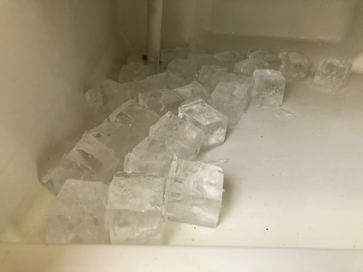 業務用　製氷機　ホシザキ