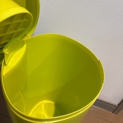 コンビ　combi おむつゴミ箱の画像