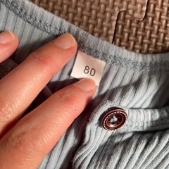 ロンパース　80の画像