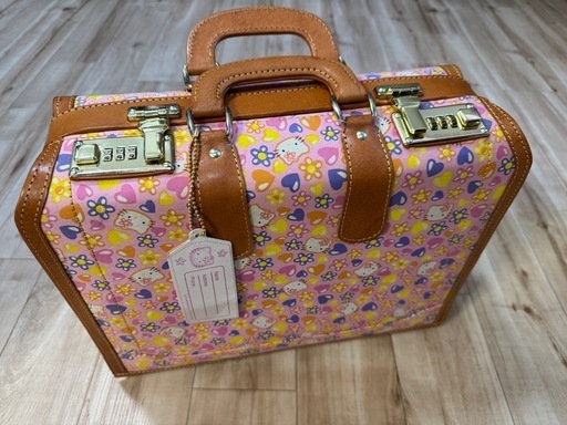 ☆お値下げ☆廃盤！キティトランク