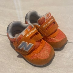 ニューバランス　スニーカー　子供　キッズの画像