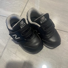 ニューバランス　スニーカー　子供　キッズの画像