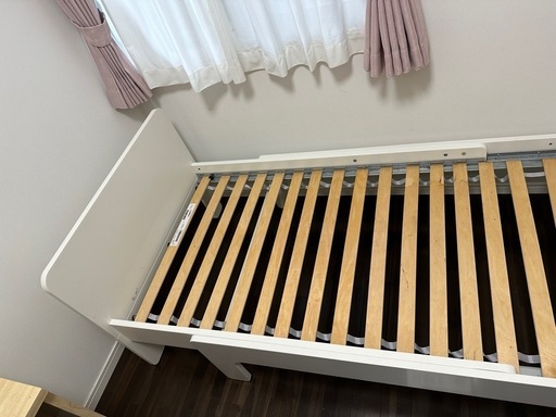決まりました　IKEA伸縮ベッド　マットレス　すのこセット　　