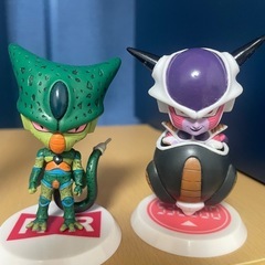 フィギュア(フリーザとセル)