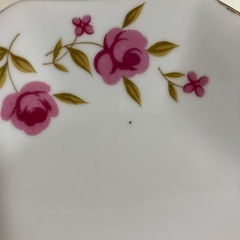 皿3枚、レンゲ3個セットの画像