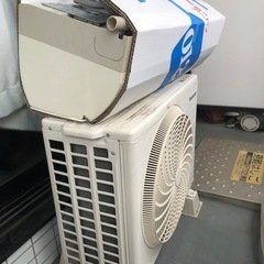 2012年造エアコン