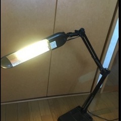 スタンドライト　デスクライトの画像