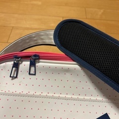 adidas エナメルスポーツバックの画像