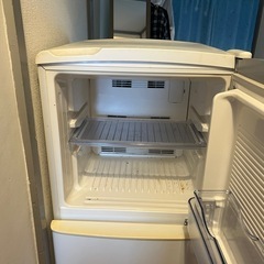 冷蔵庫の画像